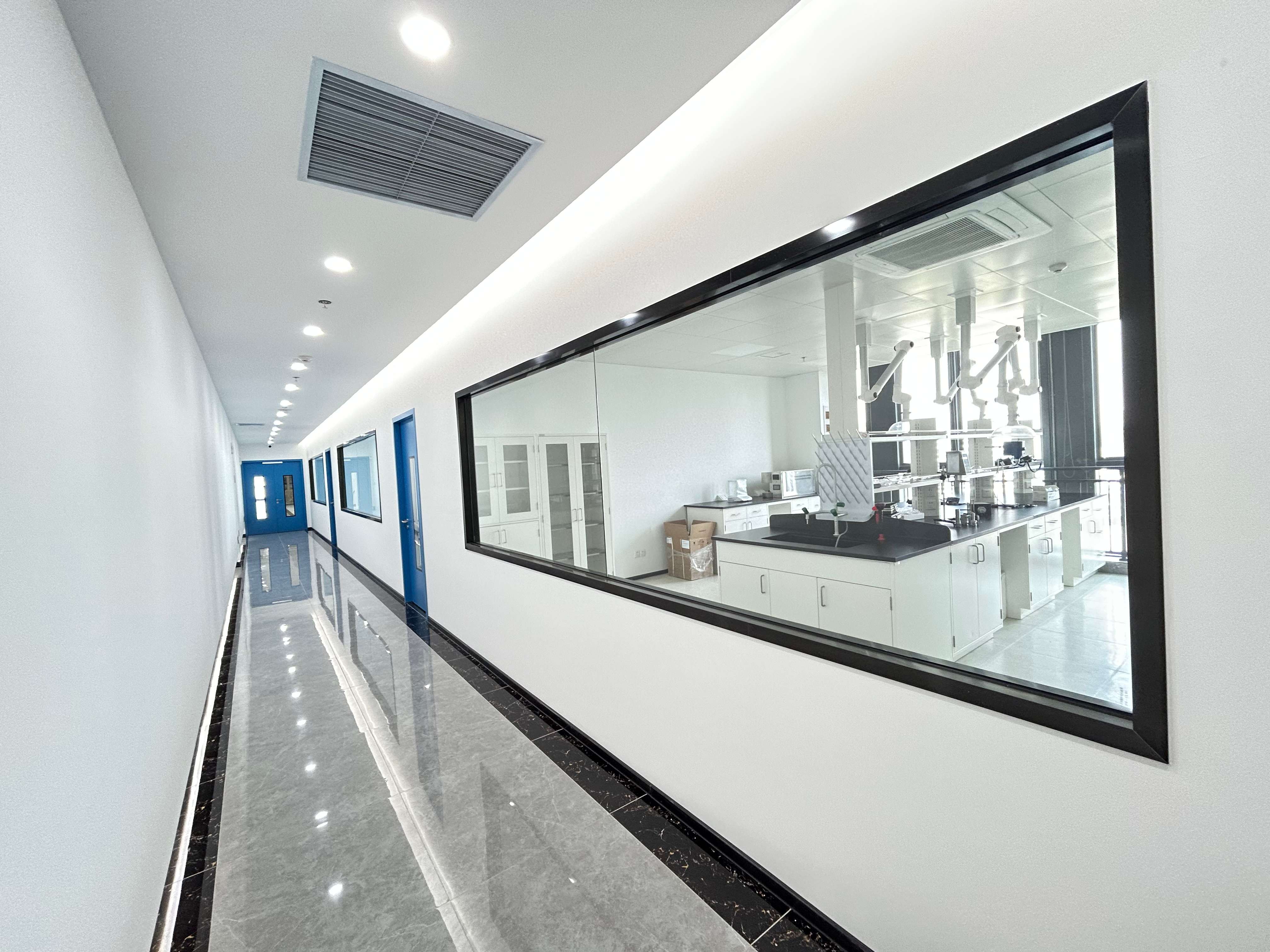 实验室走廊